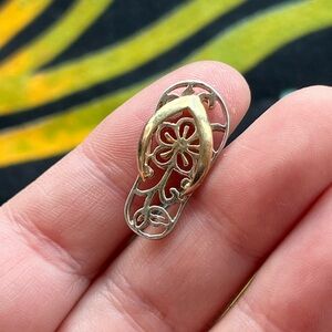 VTG Y2K Hawaiian Floral Slipper Flipflop Gold Plated 925 Sterling Silver Pendant
